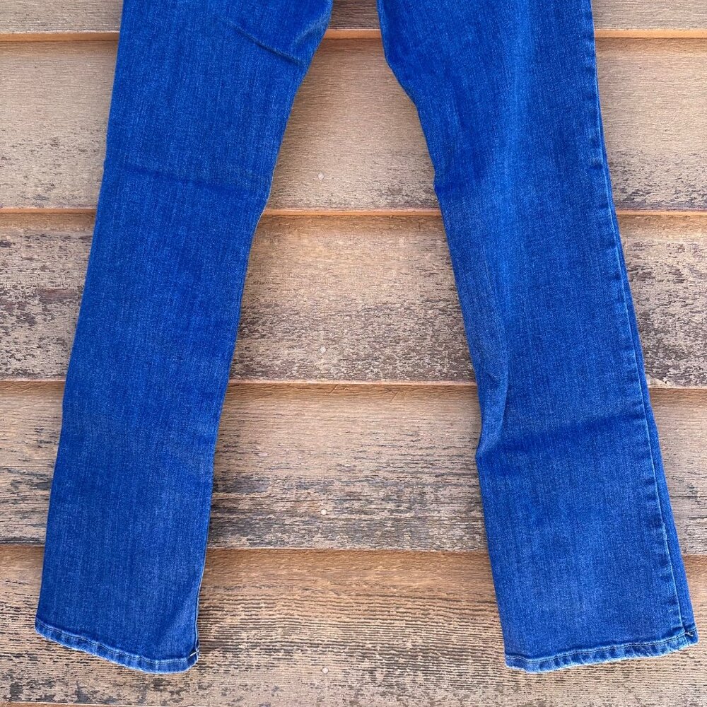 St. Johns Bay Womens Bootcut Jeans Size 6 Blue Stretch Mid-Rise Cotton Blend - Picture 10 of 13